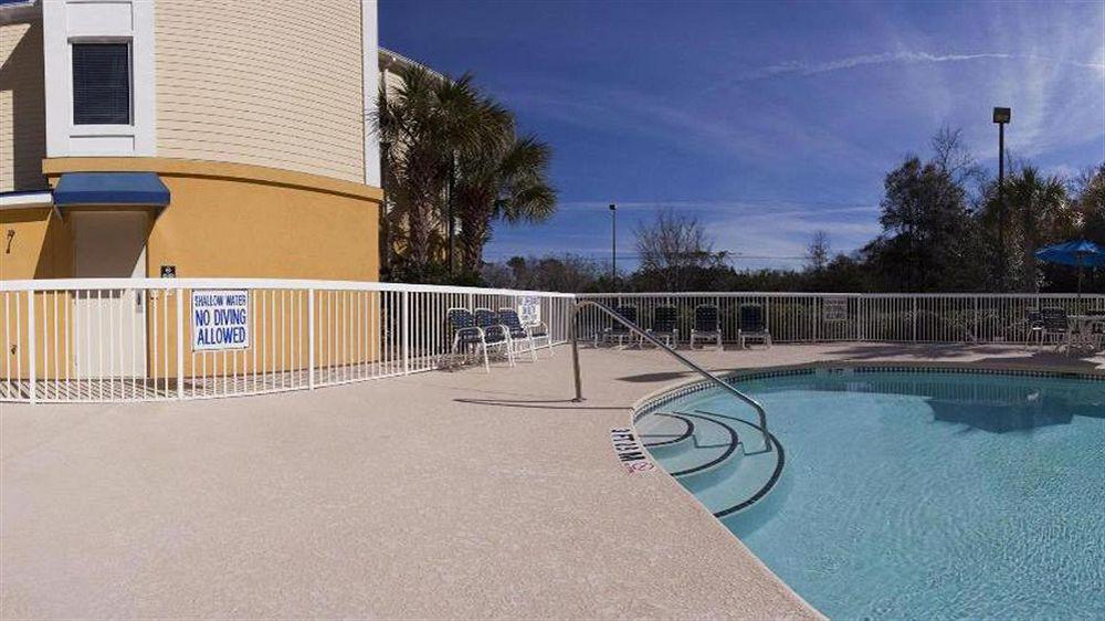Holiday Inn Express Charleston Us Highway 17 & I-526 By Ihg Экстерьер фото