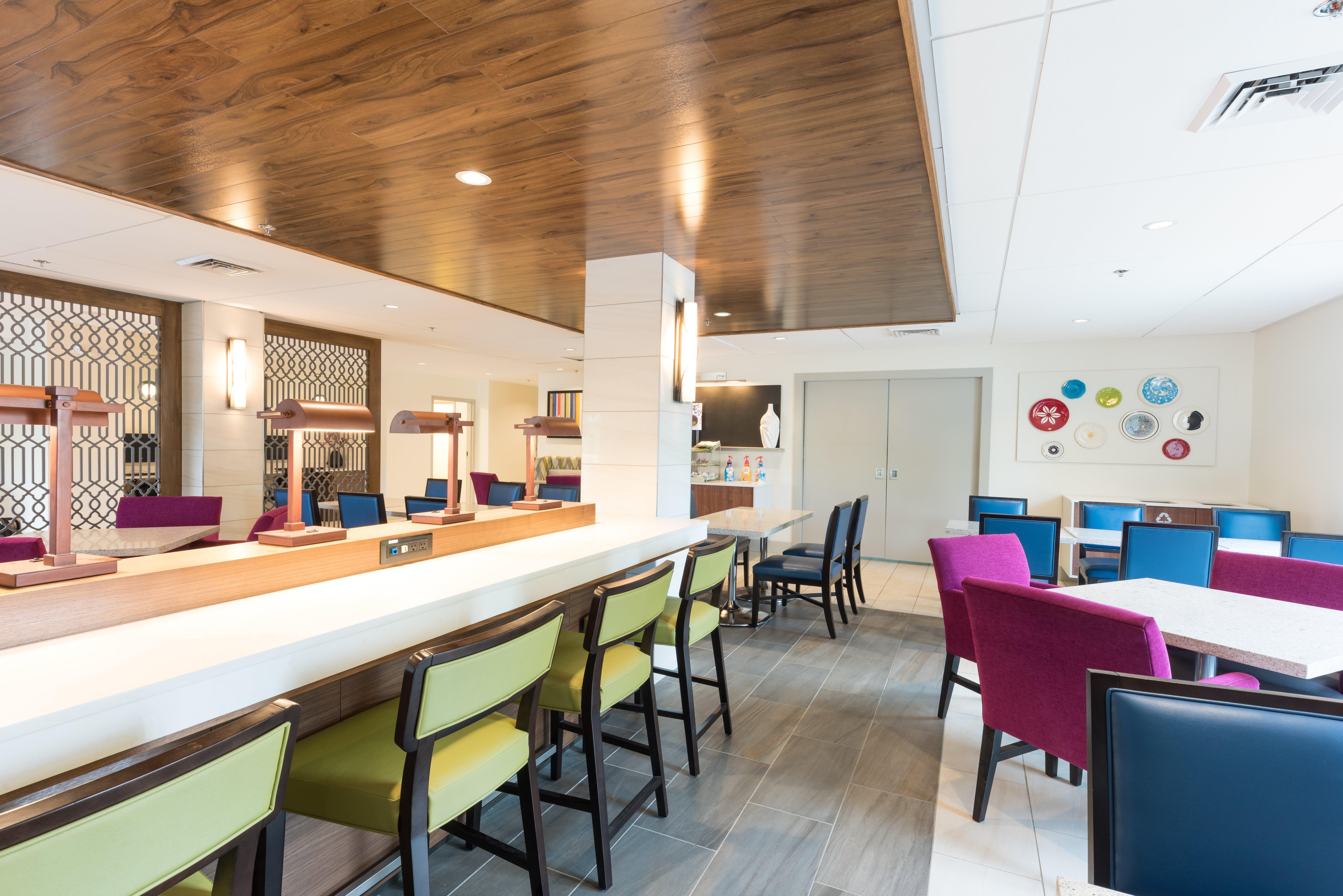 Holiday Inn Express Charleston Us Highway 17 & I-526 By Ihg Экстерьер фото